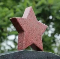 Гранитная звезда на памятник героям ВОВ в Рубцовске (518406)